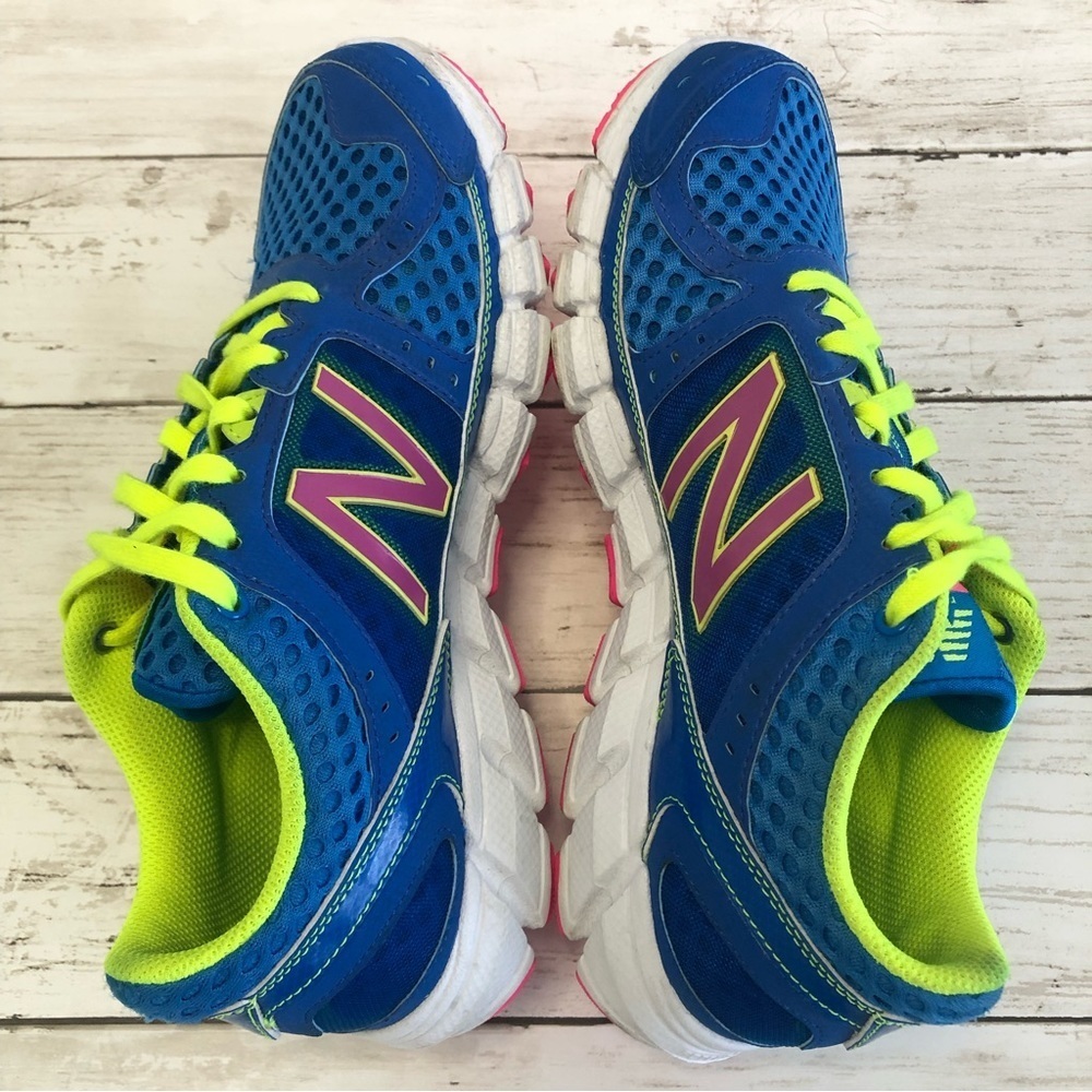 NEW BALANCE 750 V1 Women’s Running Sneakers Size 7 - Picture 11 of 13